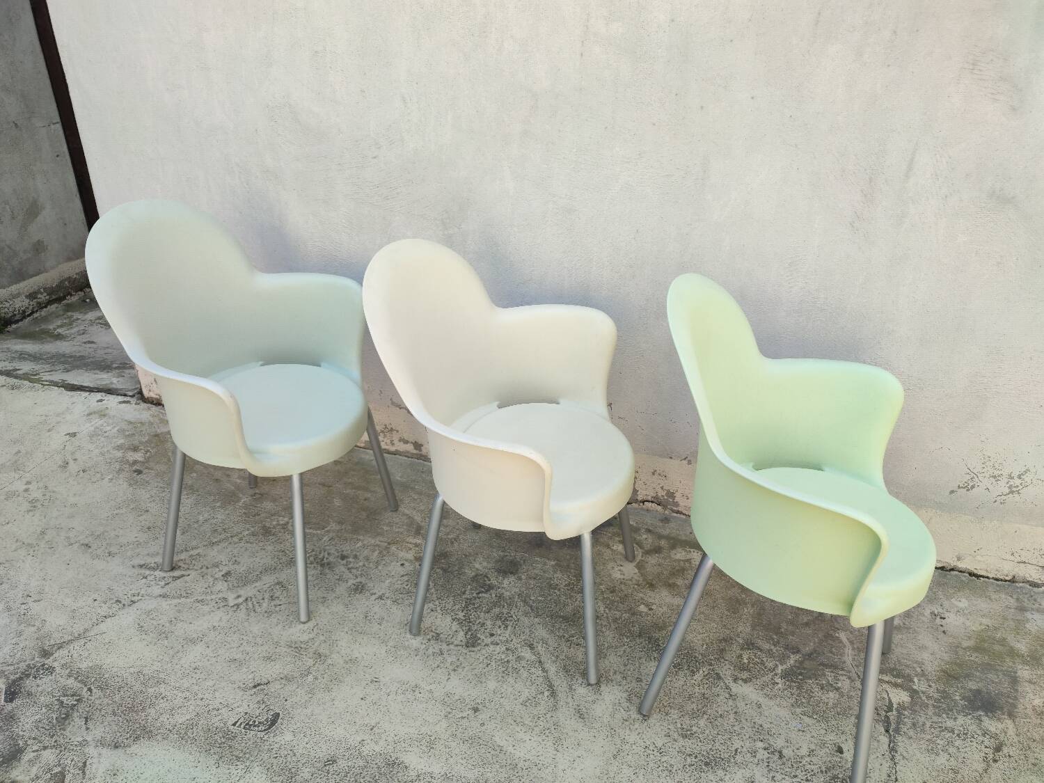 3 Sintesi designer armchairs, gogo model
