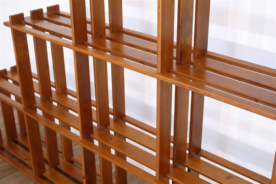Etagere en bois, Maison Regain 1970