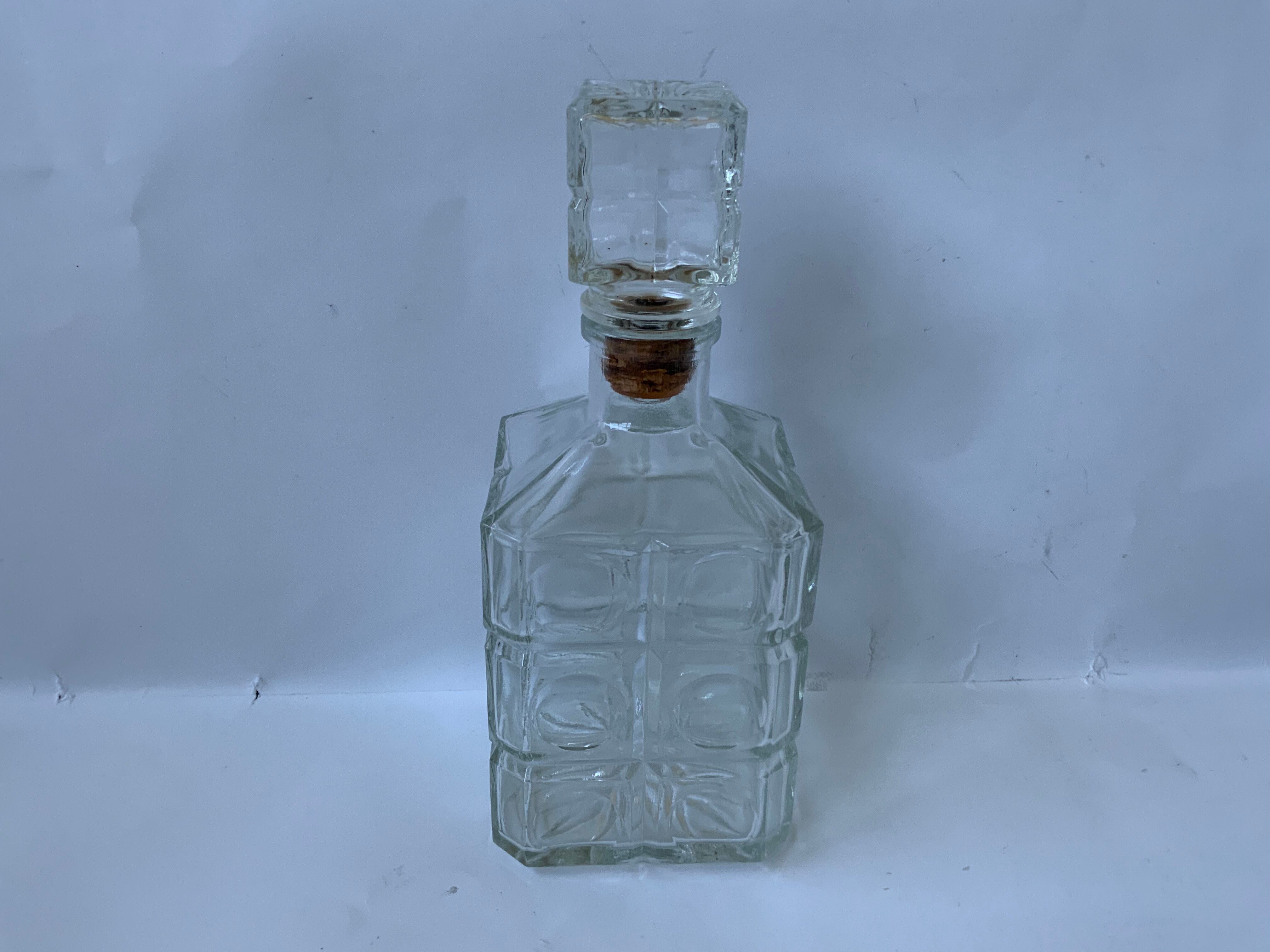 Selency whisky decanter x Monoprix Croisé Laroche