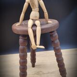 Tripod stool ball lined