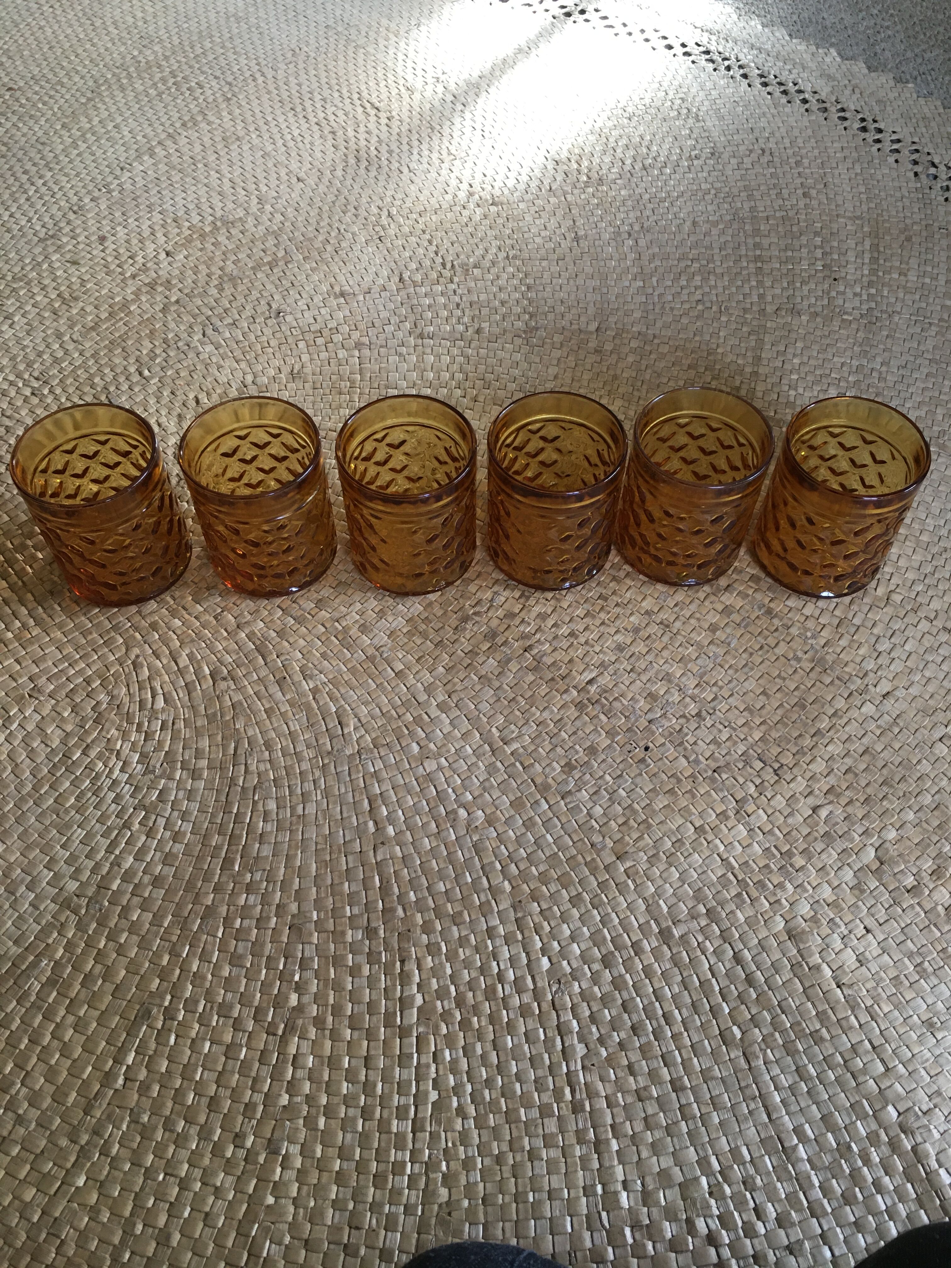 Lot of 6 vintage glasses