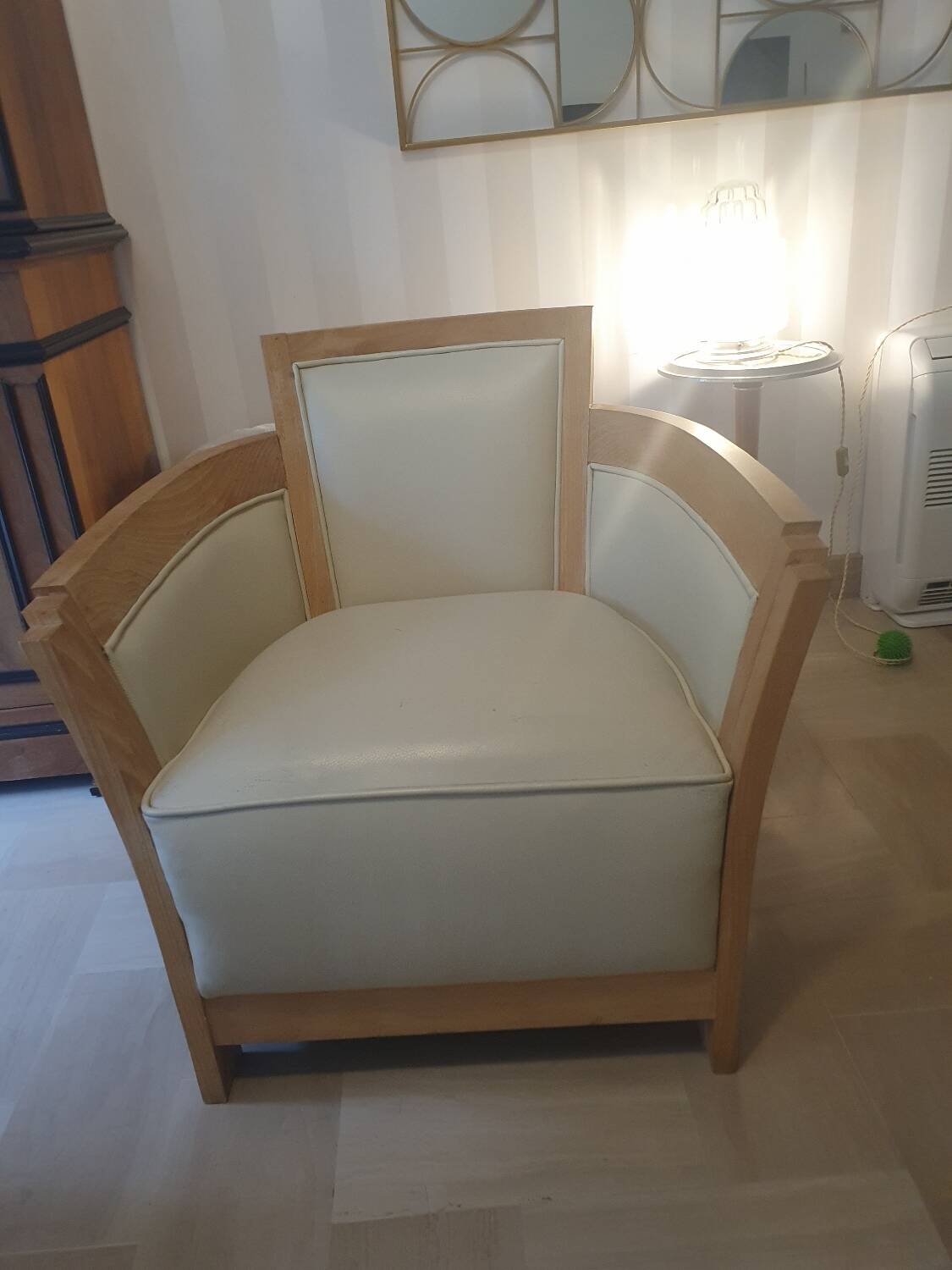 Très beau fauteuil  art  déco