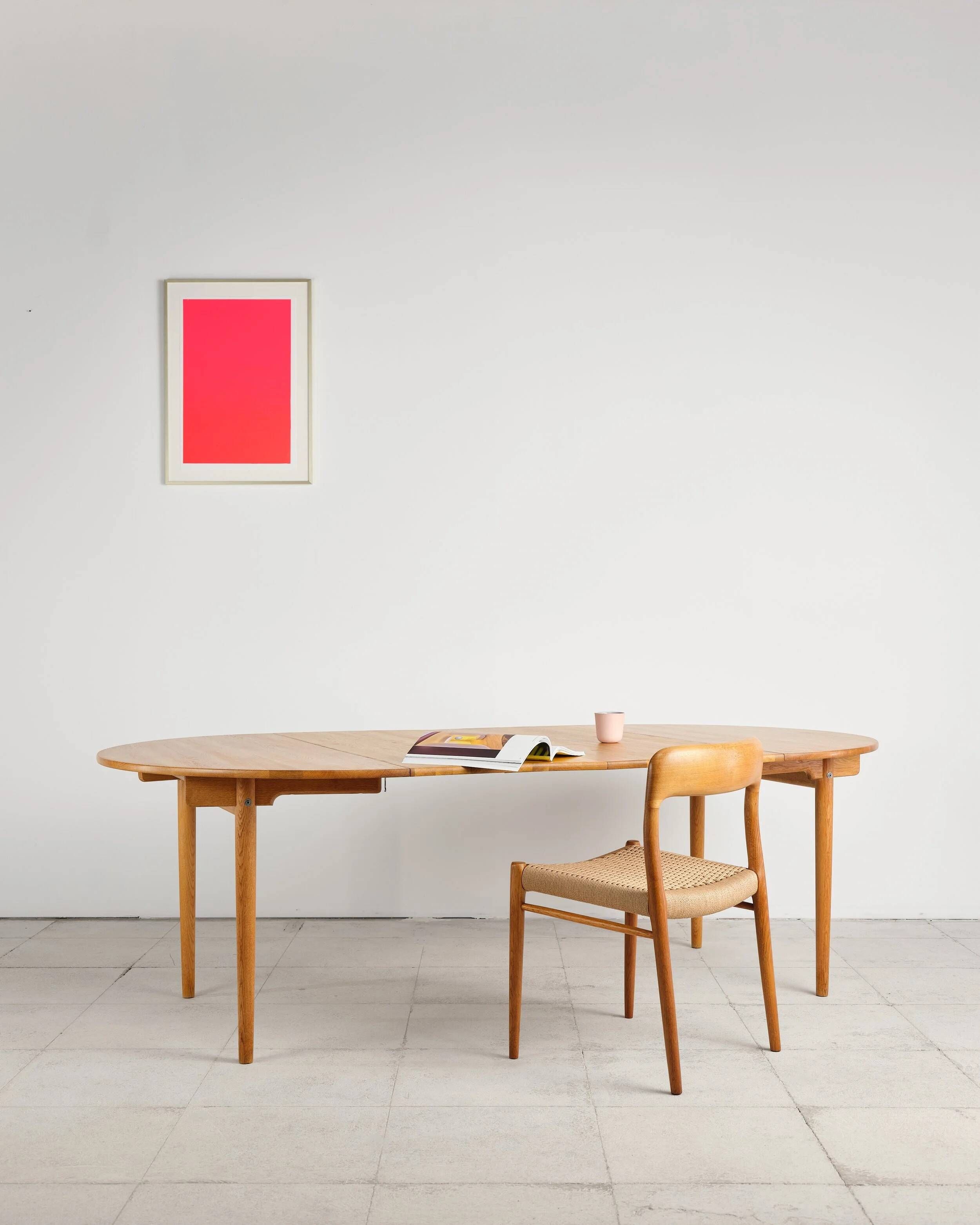 Table ronde extensible en chêne par Hans J. Wegner, Danemark, années 70