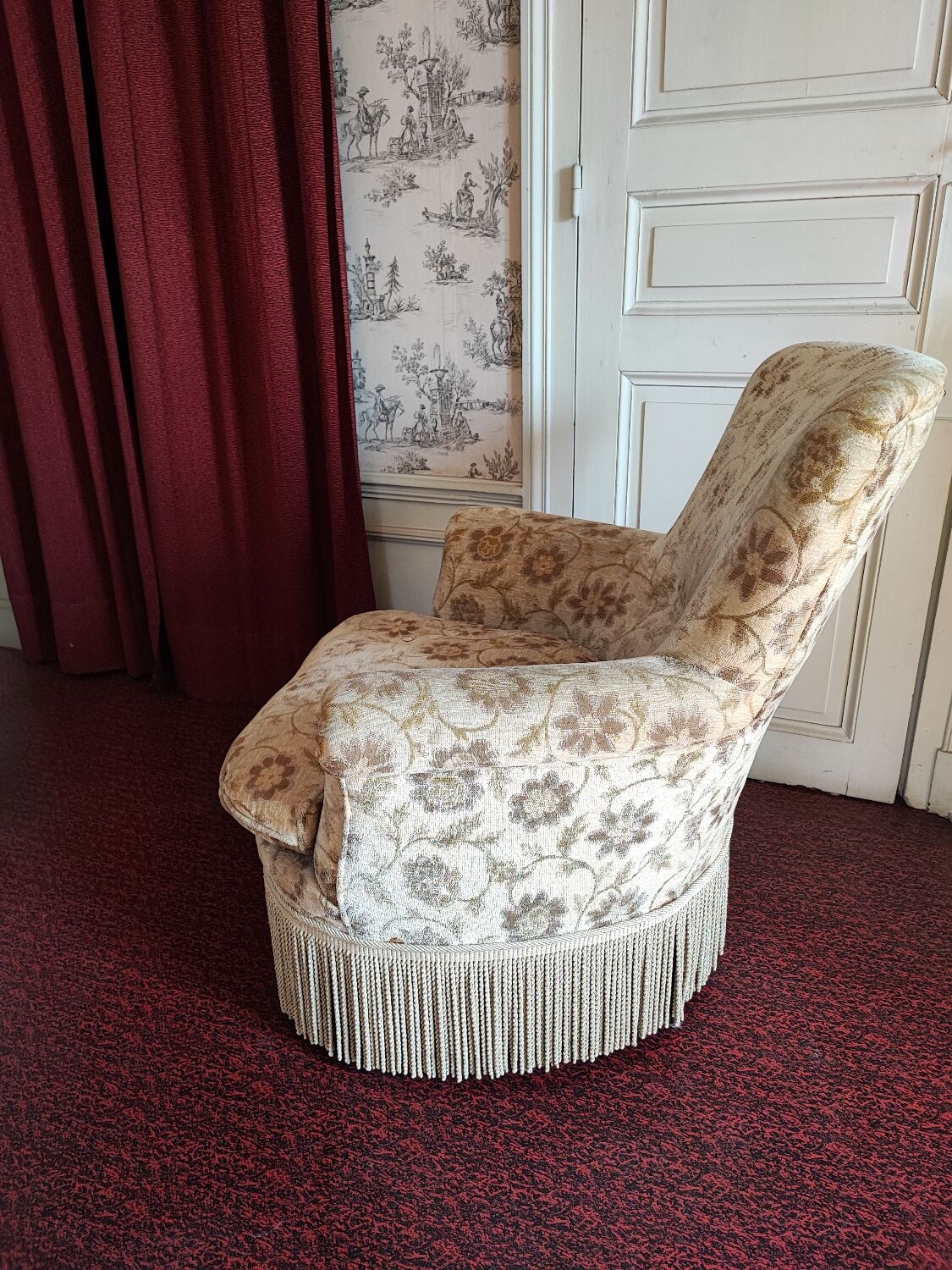 Vintage velvet toad armchair