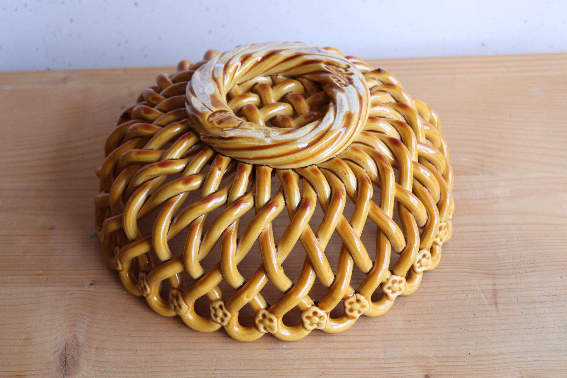 Openwork basket Pichon Uzès in woven ceramic