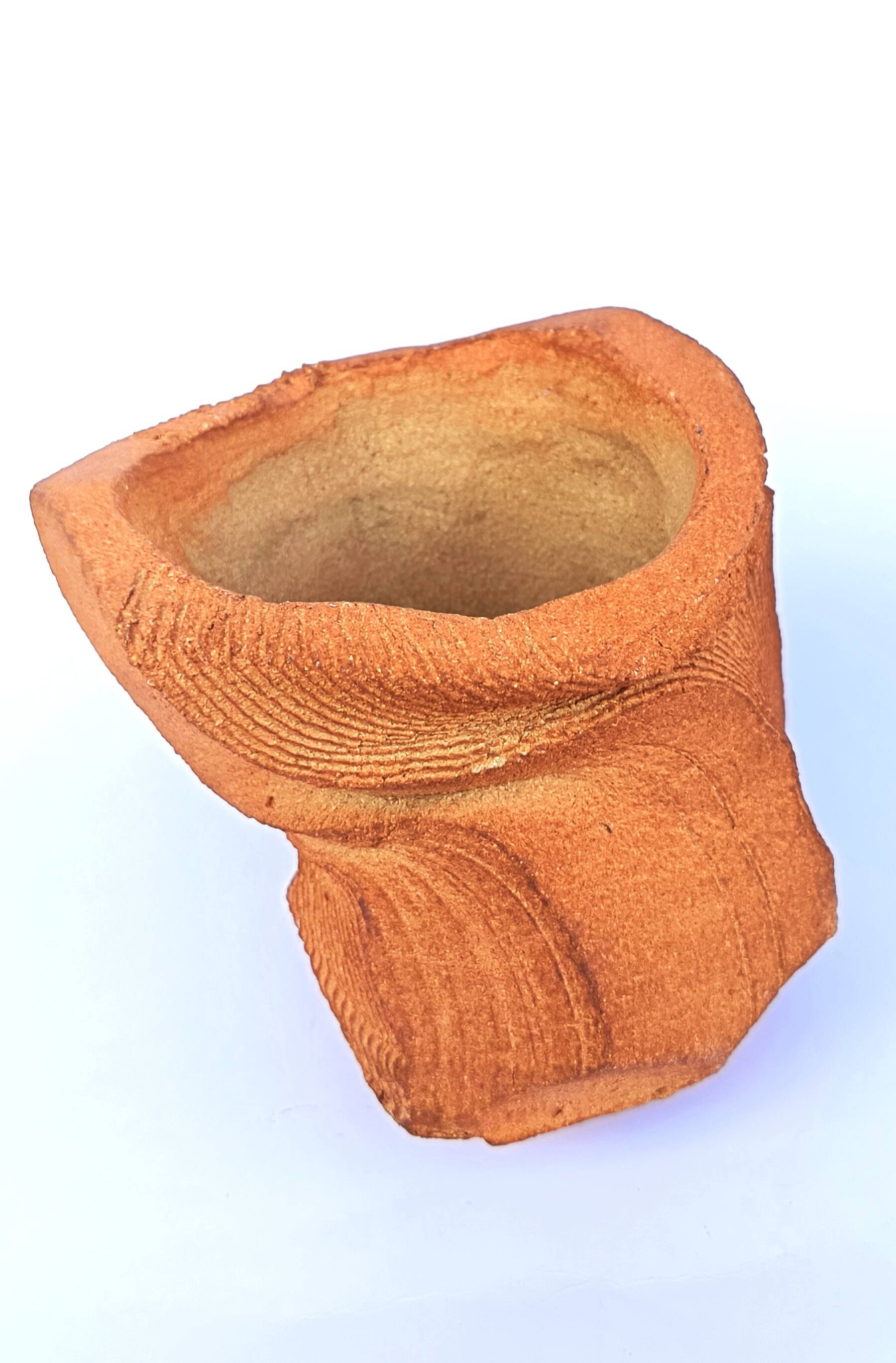 Stoneware bowl in Japanese chawan style