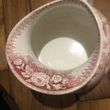Chubby pitcher in Sarreguemines