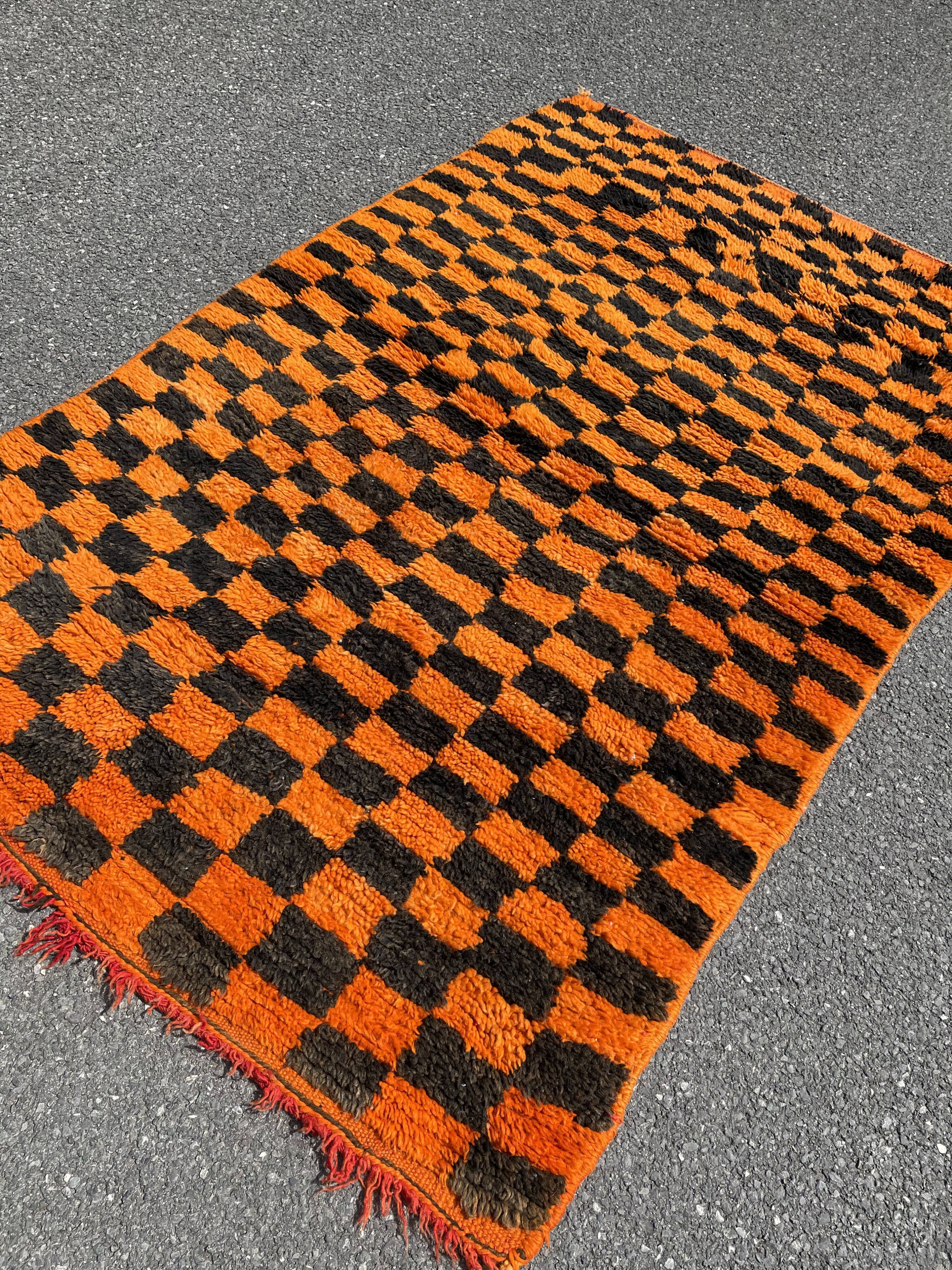 Berber carpet Boujaad 125x195 cm