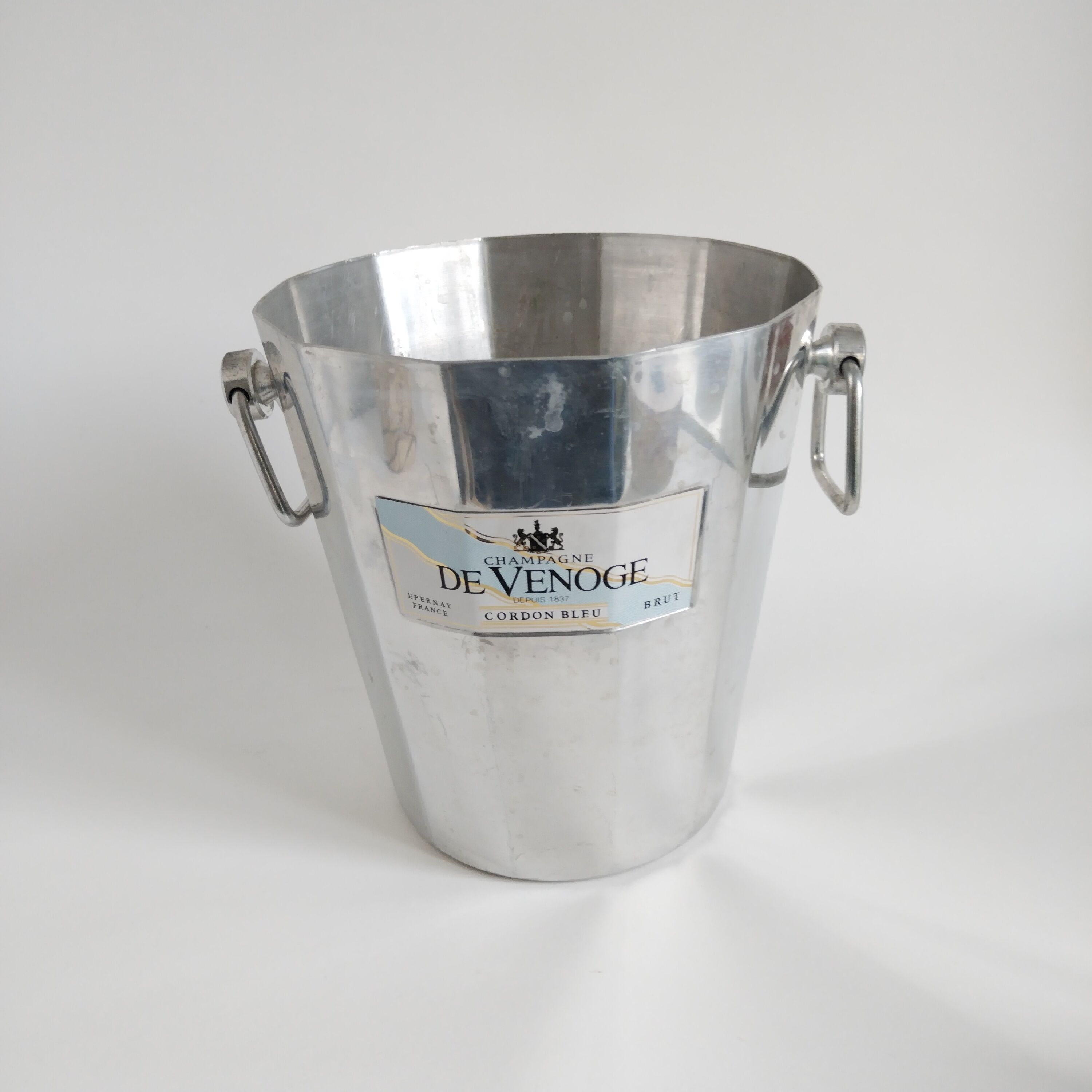 Seau à champagne vintage De Venoge made in France en aluminium
