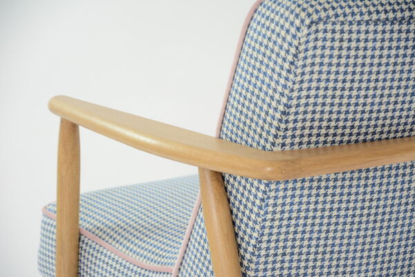fauteuil Z pieds de poule bleu