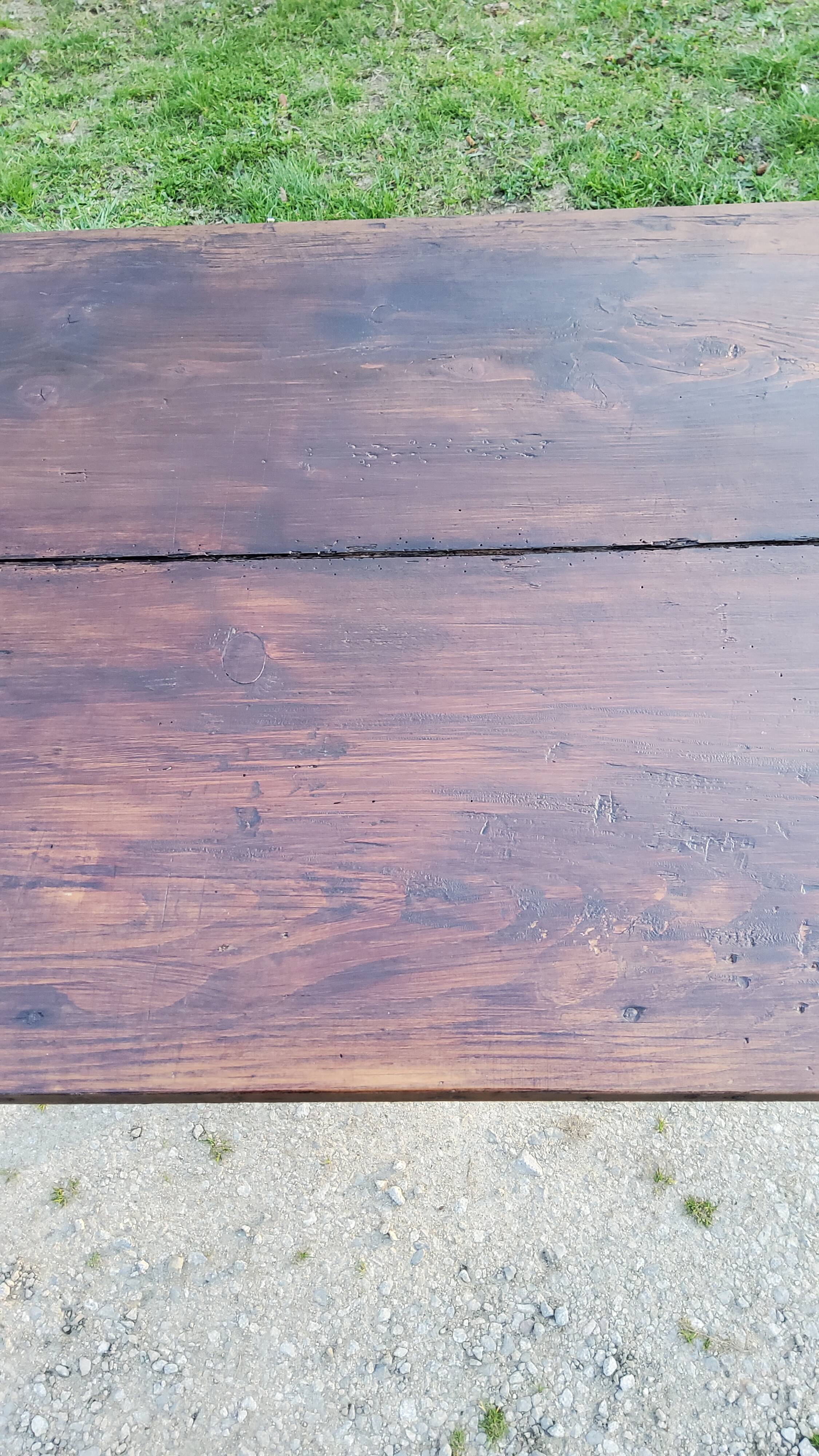 Farmhouse table XIXth century 196cm spindle feet
