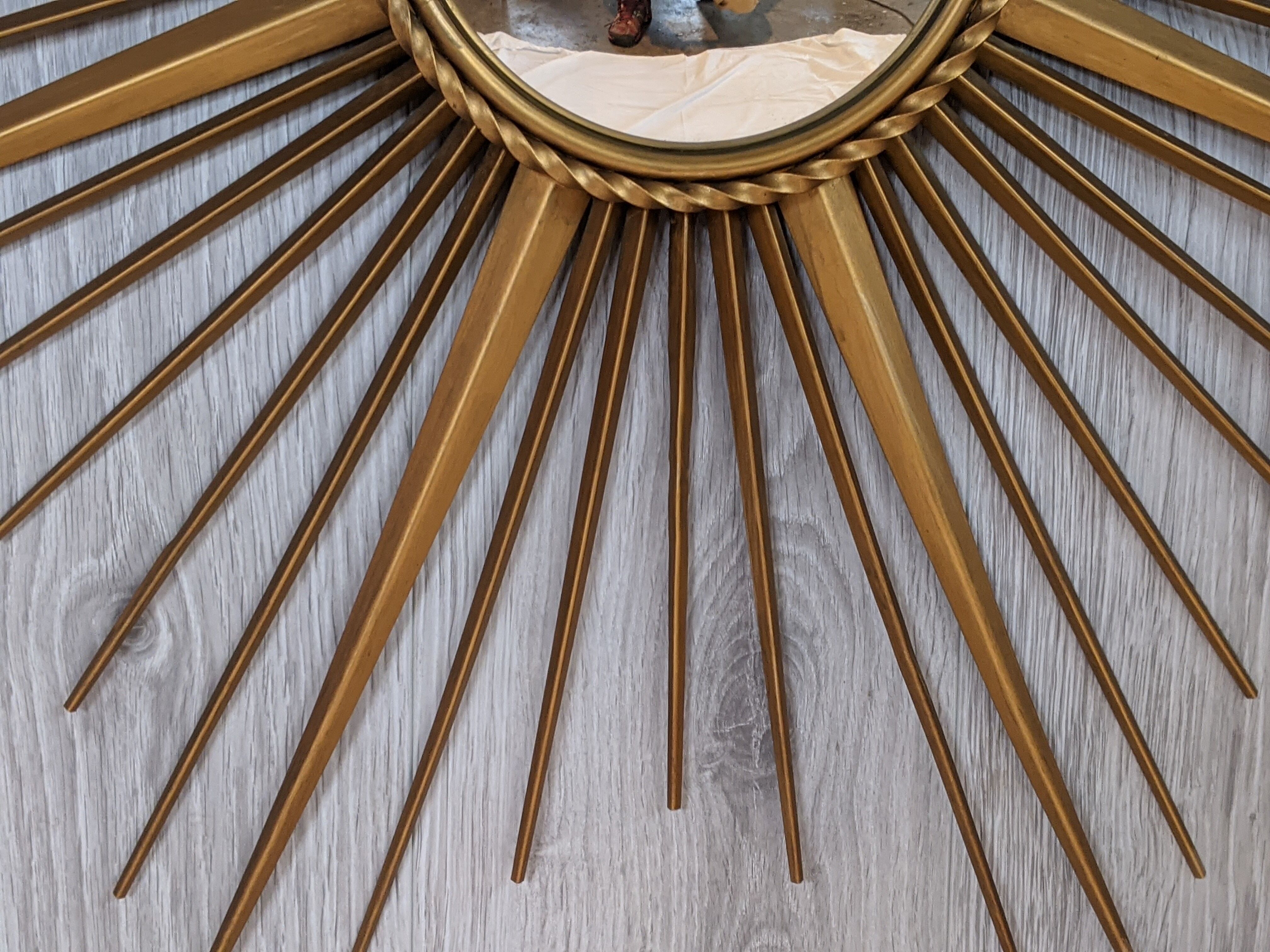 Mirror sun of Chaty Vallauris