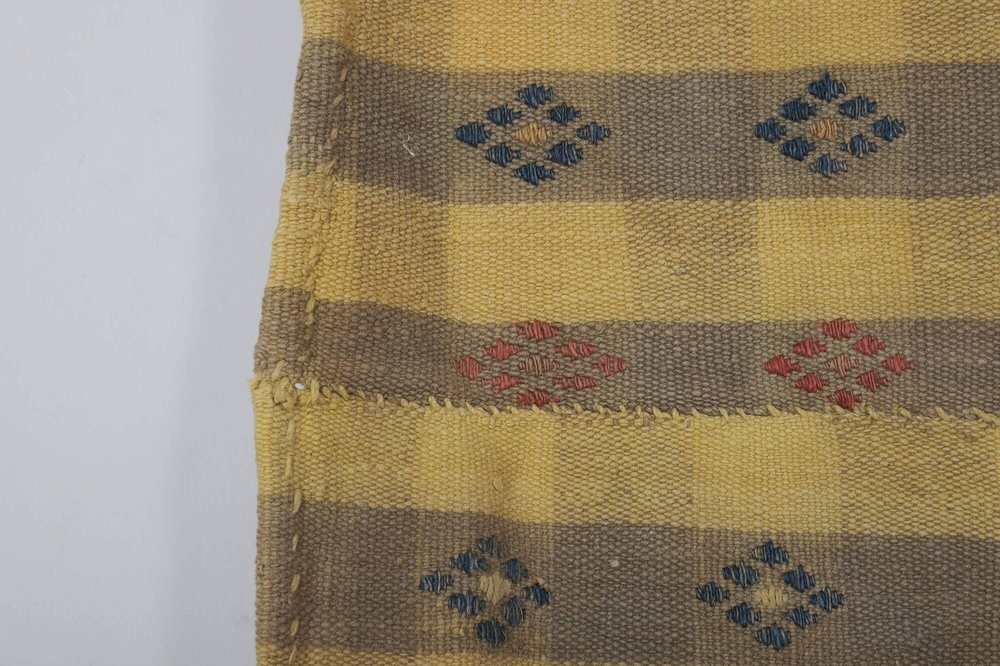 Vintage Turkish kilim handwoven 214x262 cm