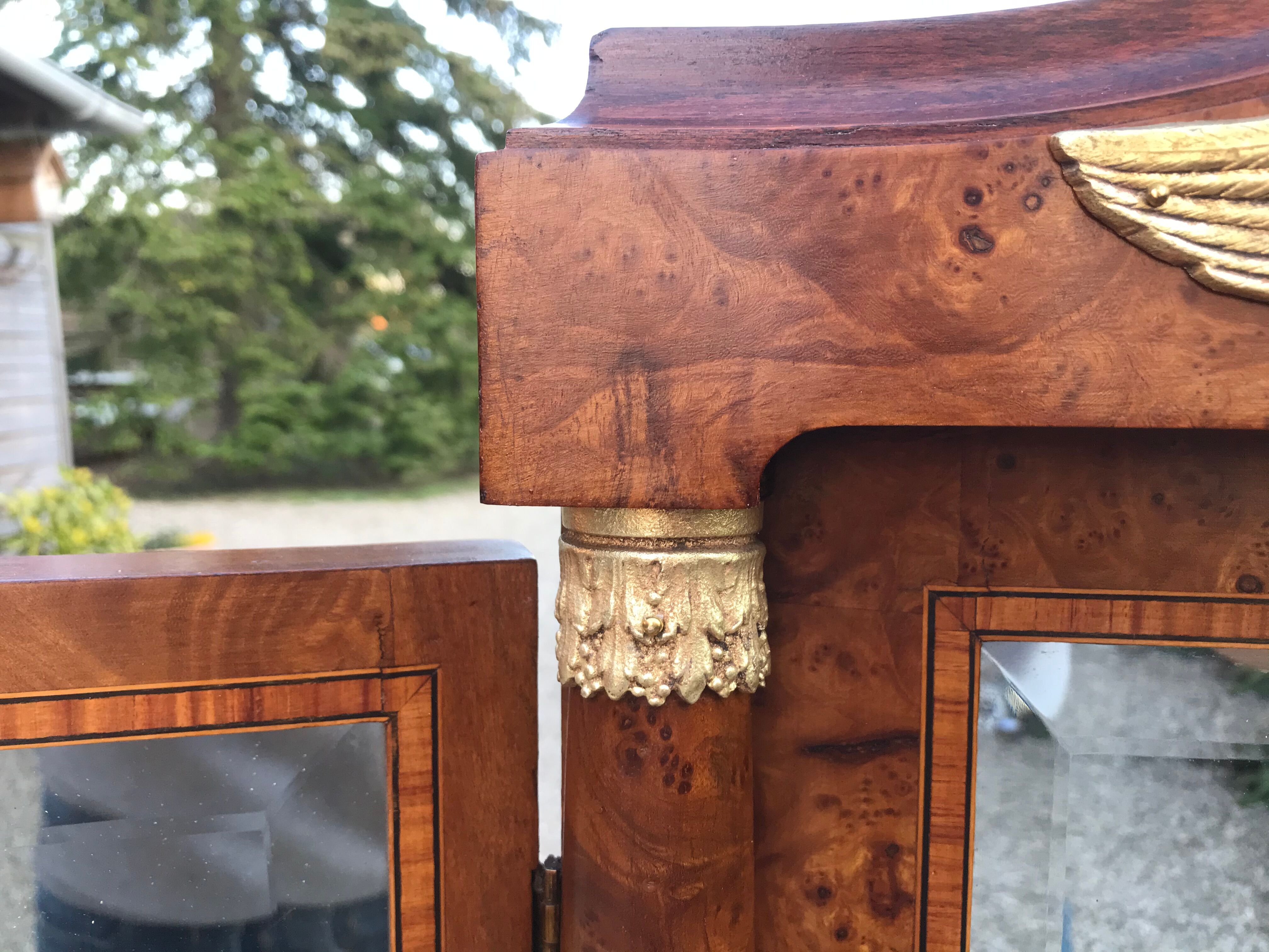 Coiffeuse Louis XVI ronce de noyer 1920