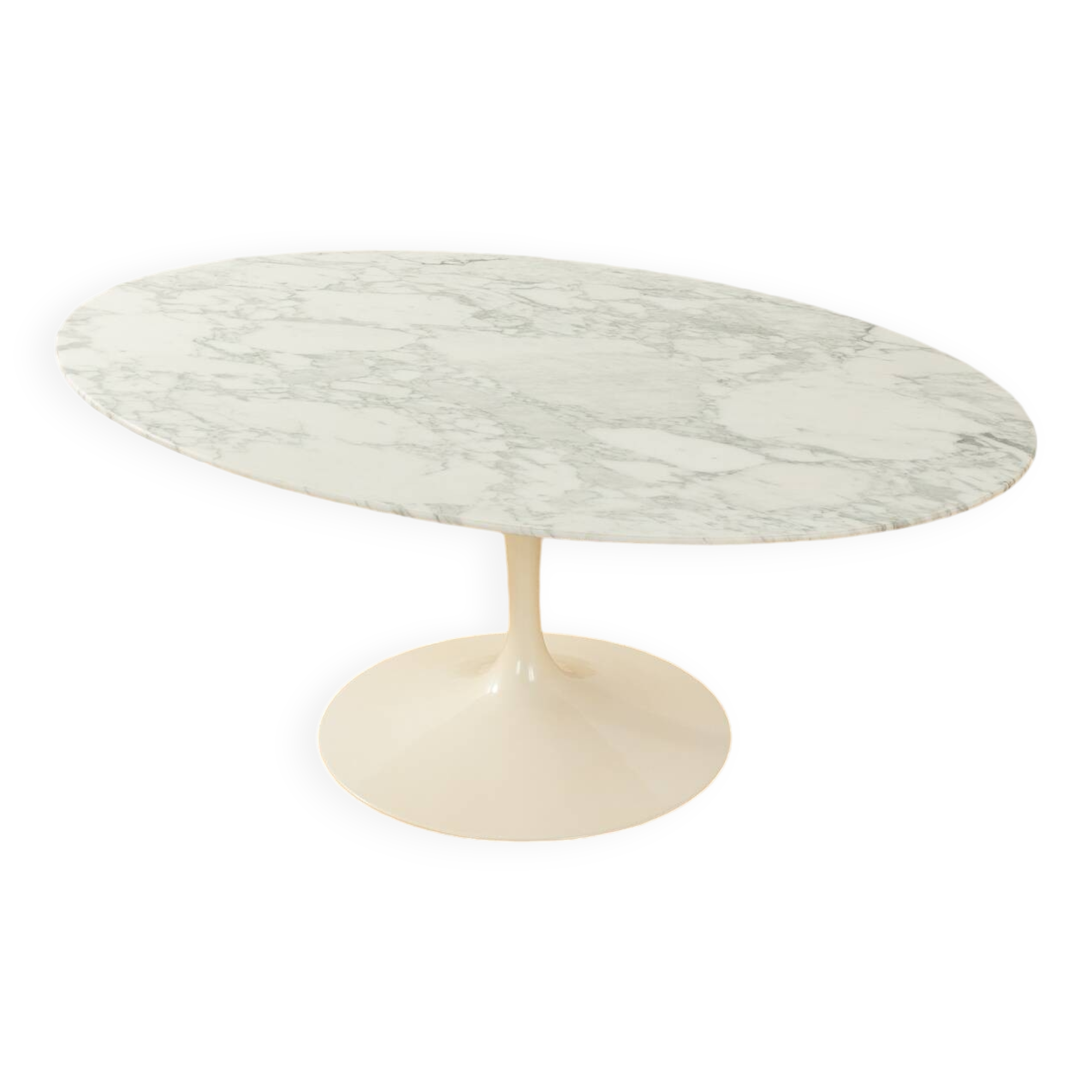 Oval tulip coffee table, Eero Saarinen