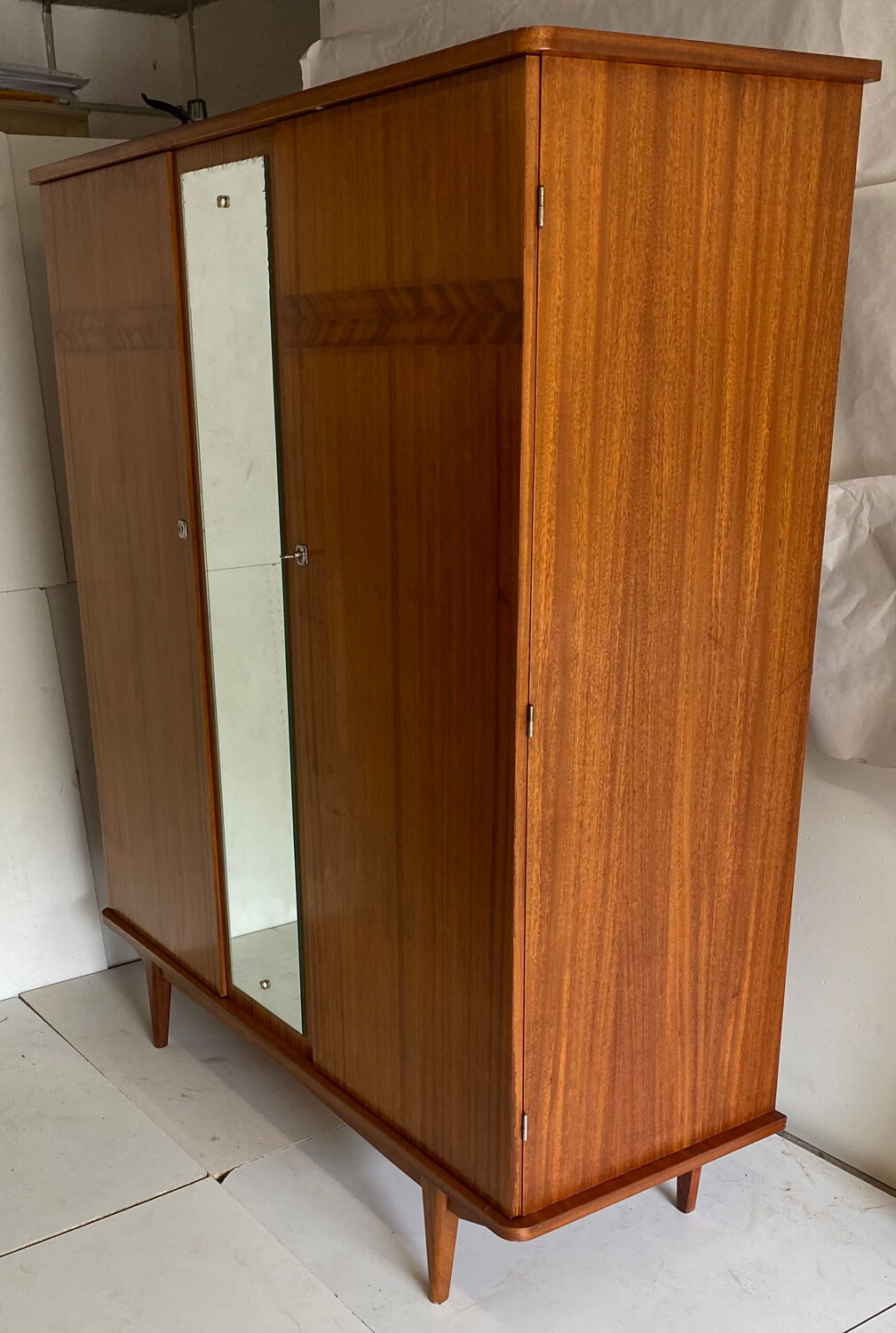 Vintage wardrobe feet compass