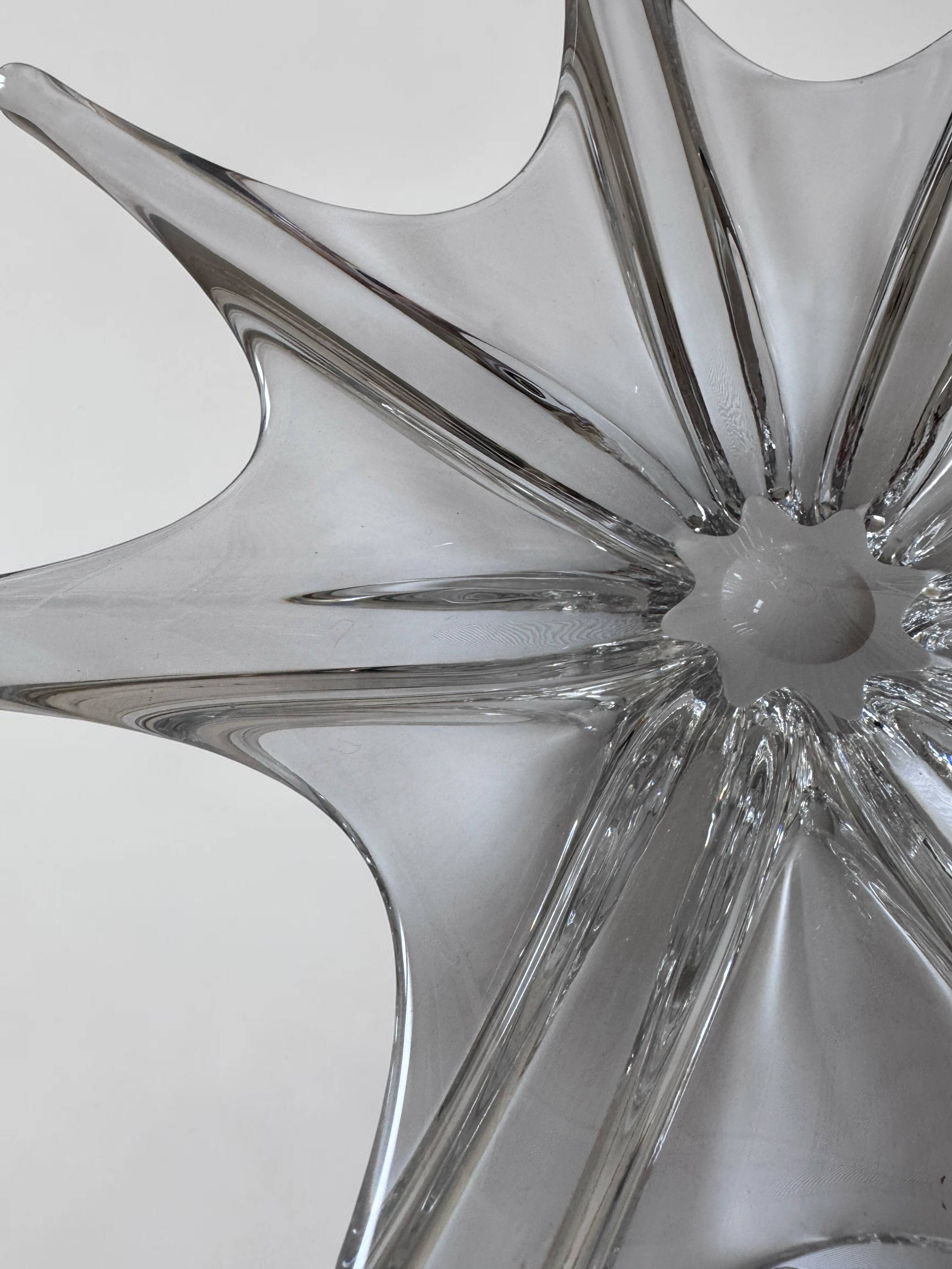 Baccarat crystal star coupe 40cm — perfect condition, authentic mark