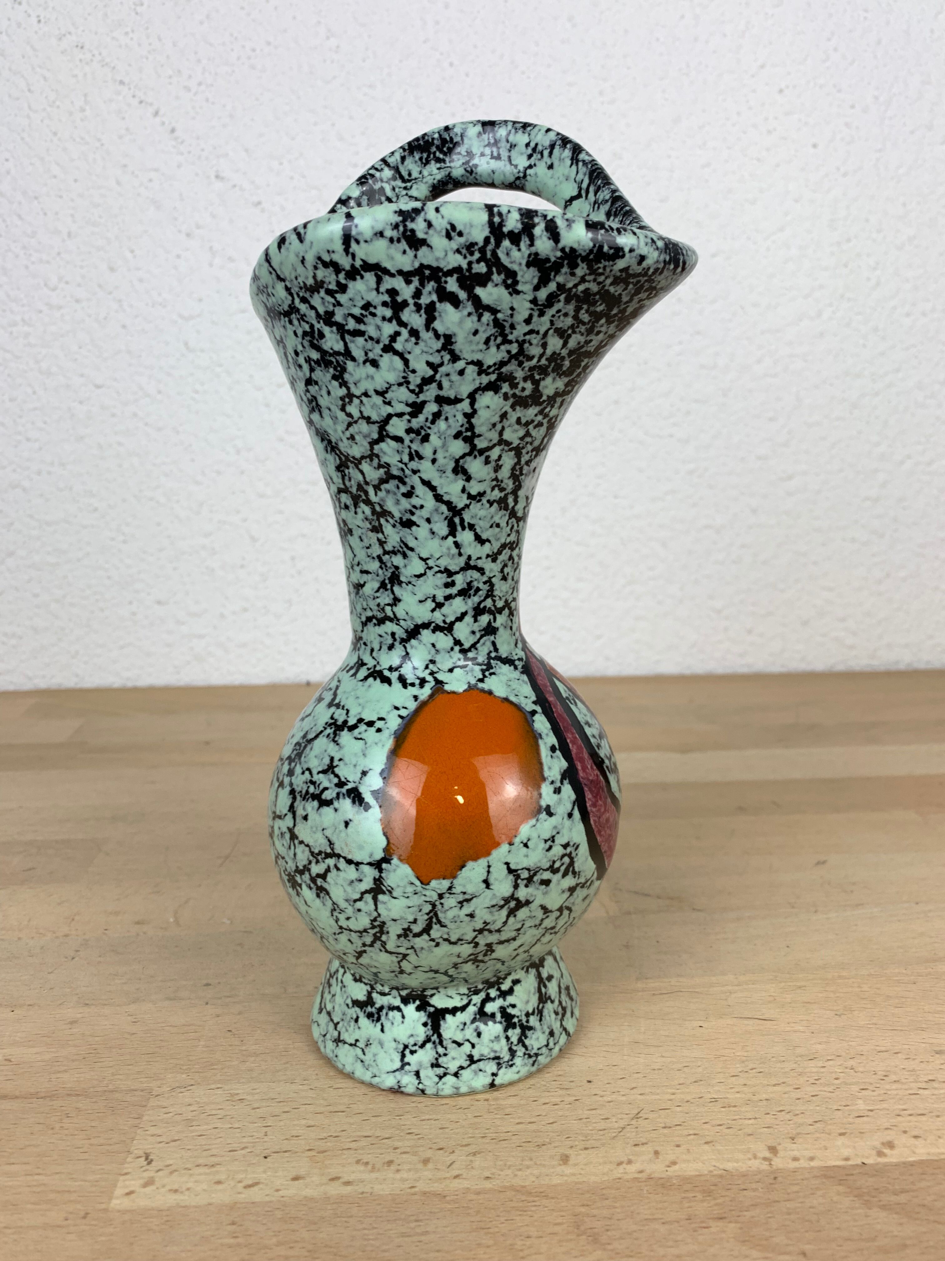 Ceramic vase 50s free form Vallauris Marius Bessonne