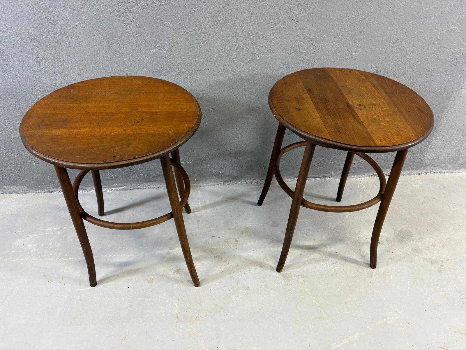 Vintage curved wood side tables in Thonet style, set of 2
