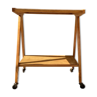Side table compass foot