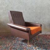 Vintage armchair in skaï