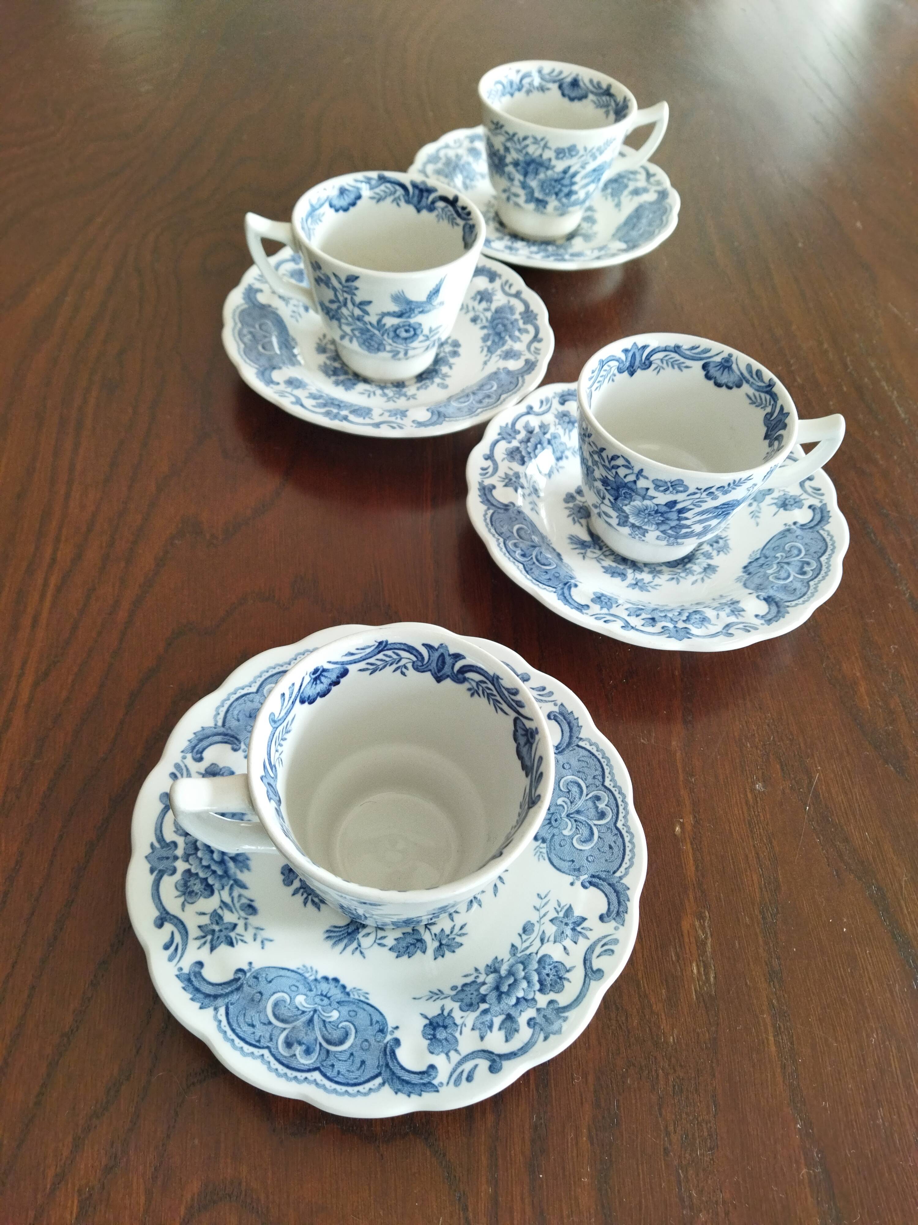Ridgway "Windsor" English mocha cups blue