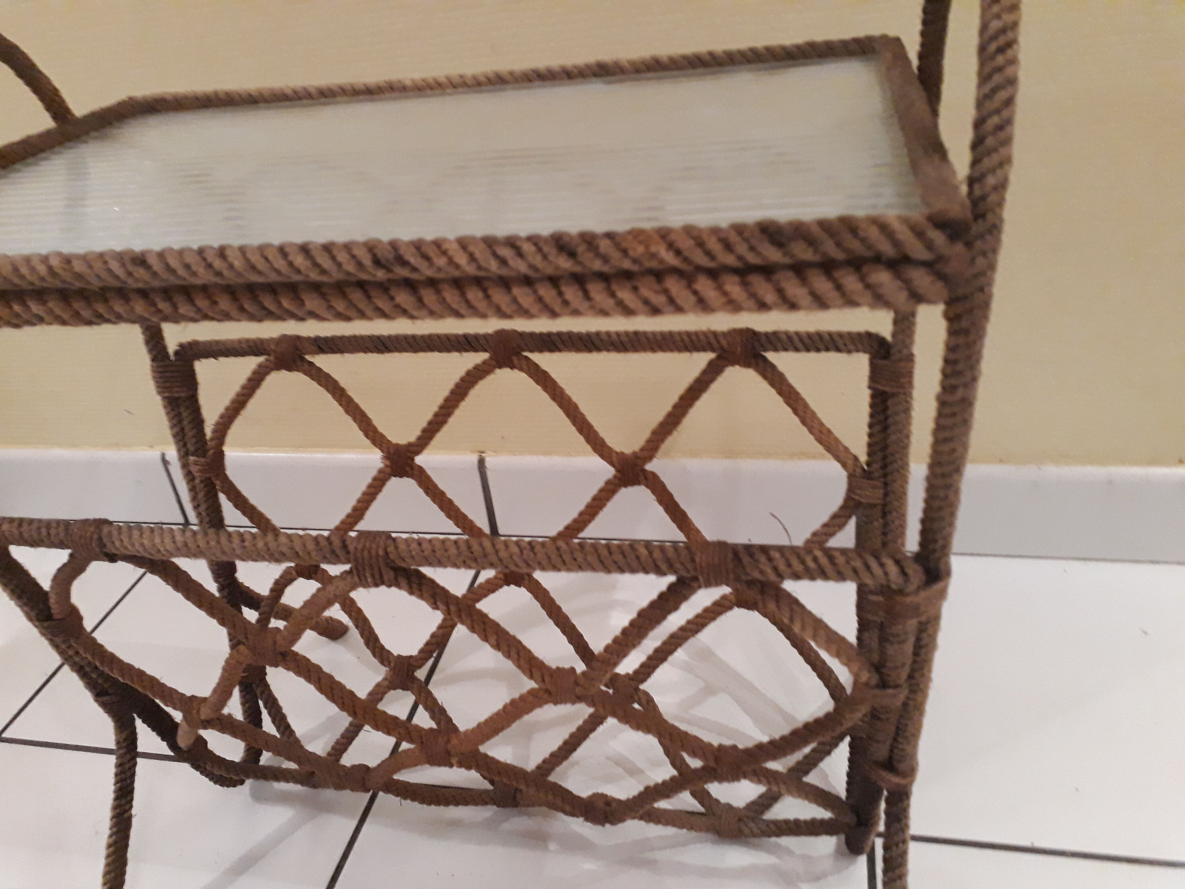 Wear magazine in 1960 rope