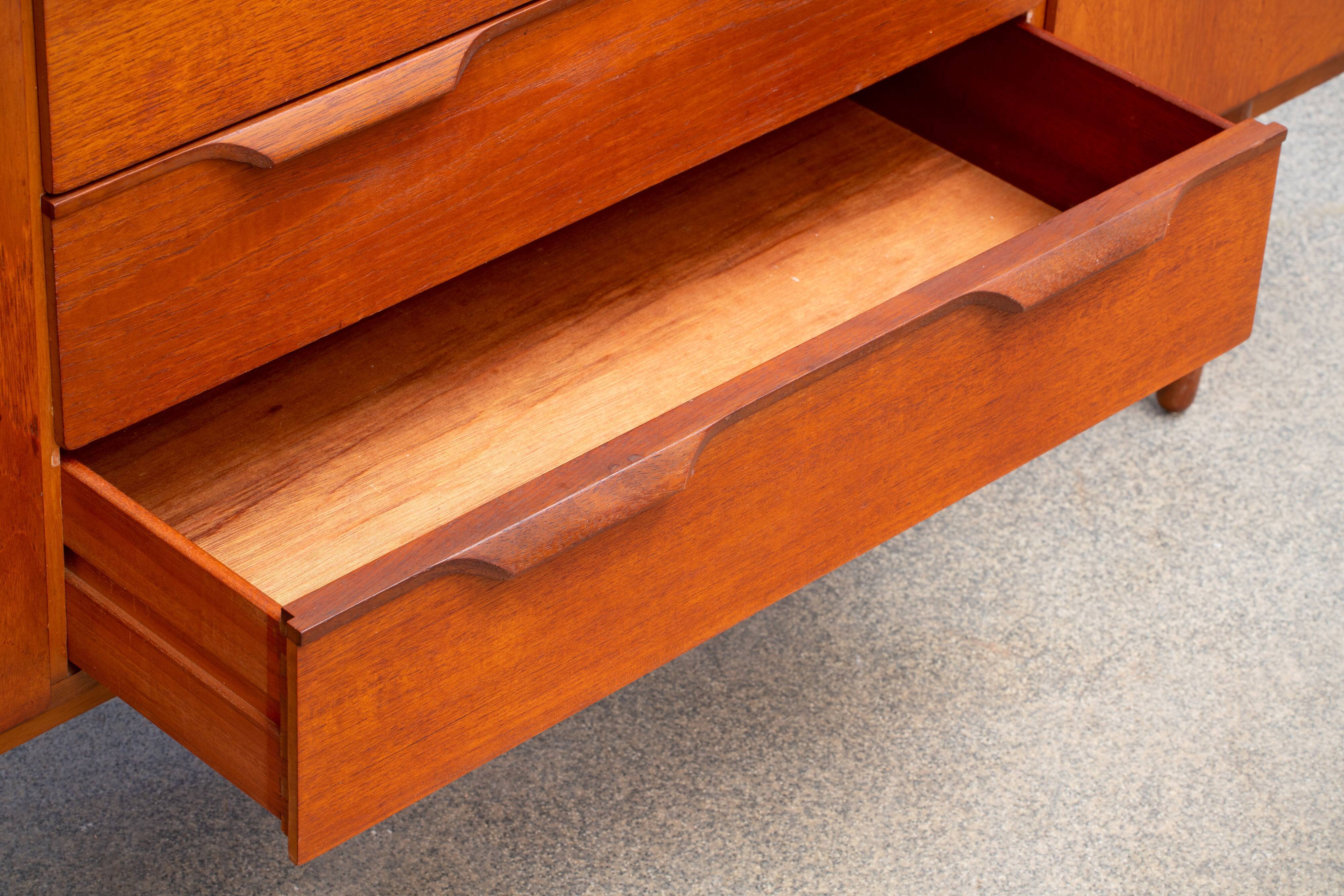 Vintage Scandinavian enfilade 1960