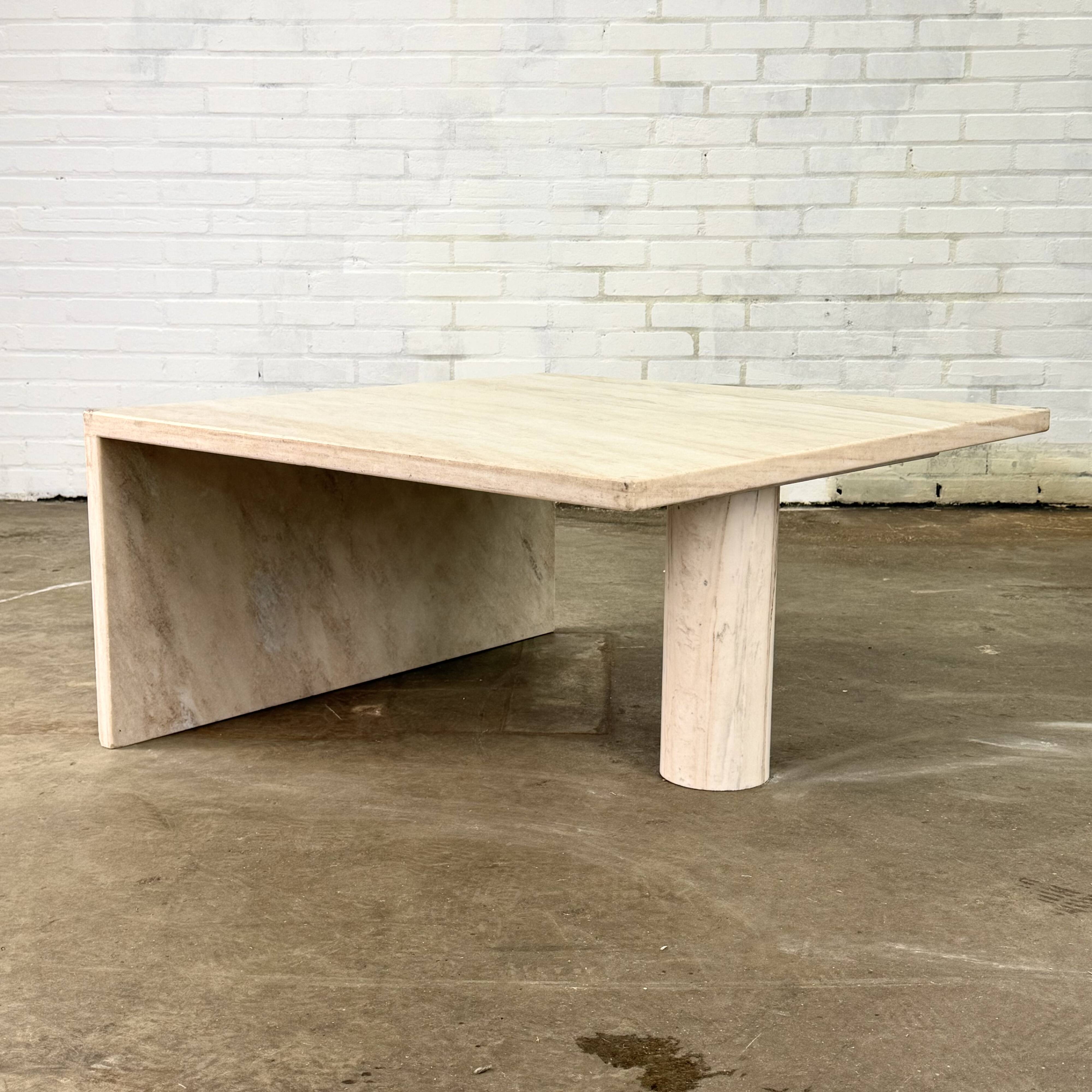 Table basse en marbre italien Palissandro