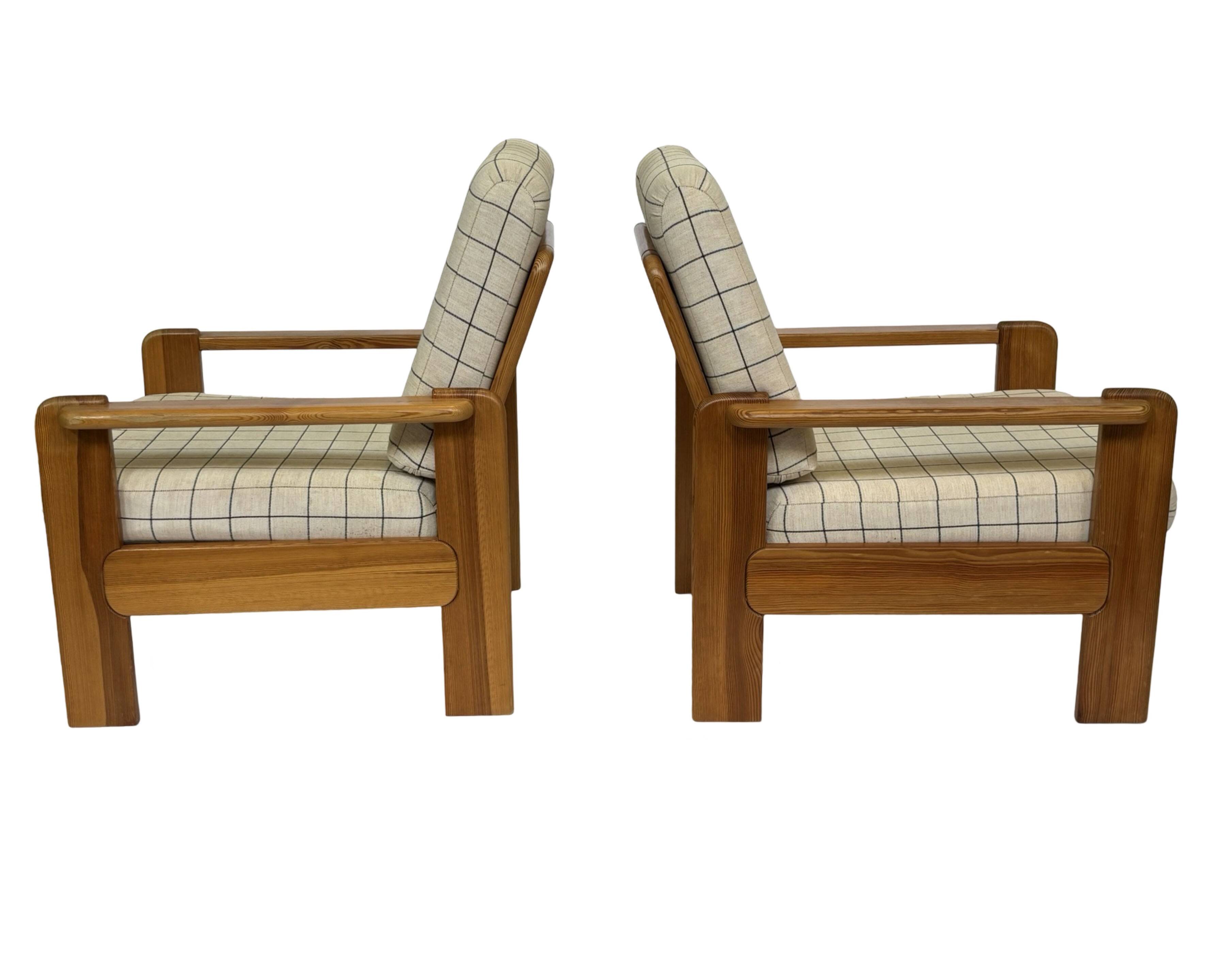 Vintage armchair set of 2 pinewood pine 70s design
