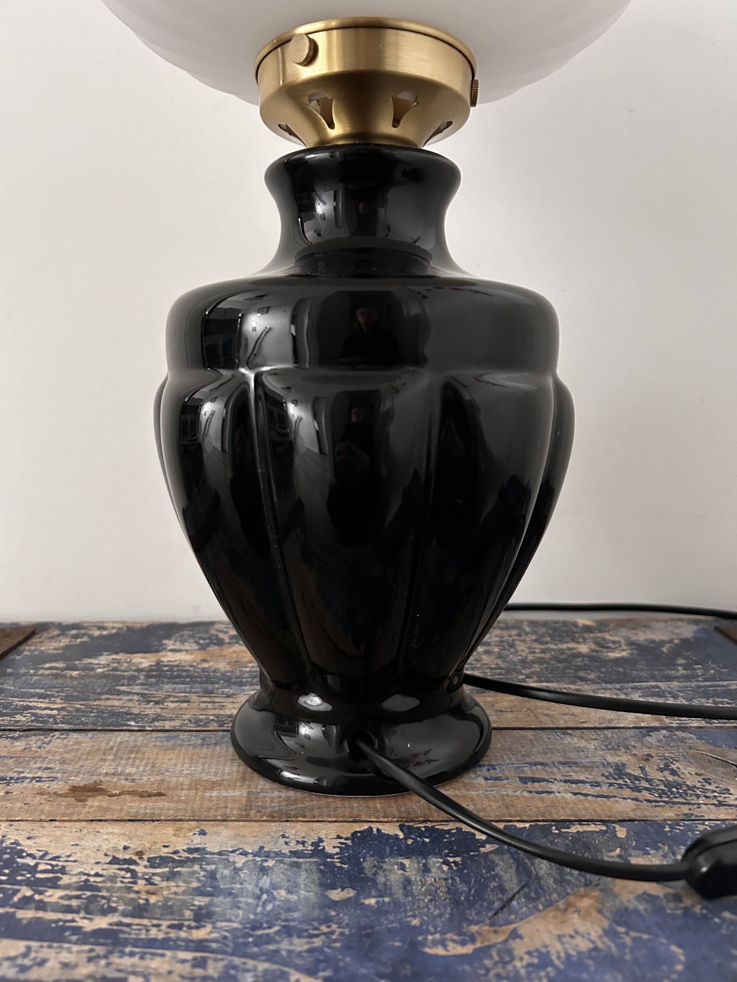 Vintage table lamp with pleated opaline shade