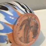 Vintage pot