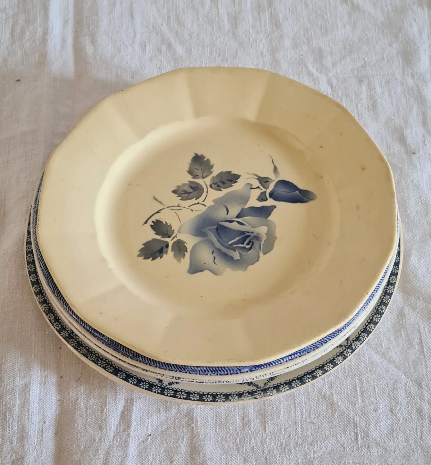 Old plates Creil & Montereau, Salins and Digoin