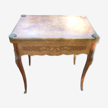 Table de jeux style Louis XV en marqueterie