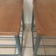 Paire de chaises, chevets d’internat vintage