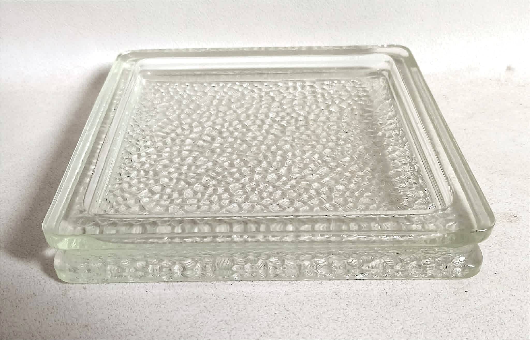 Nevada catch-all tray 1950s moulded glass Saint Gobain 20 x 20 cm