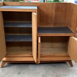 Buffet asymmetrical compass feet