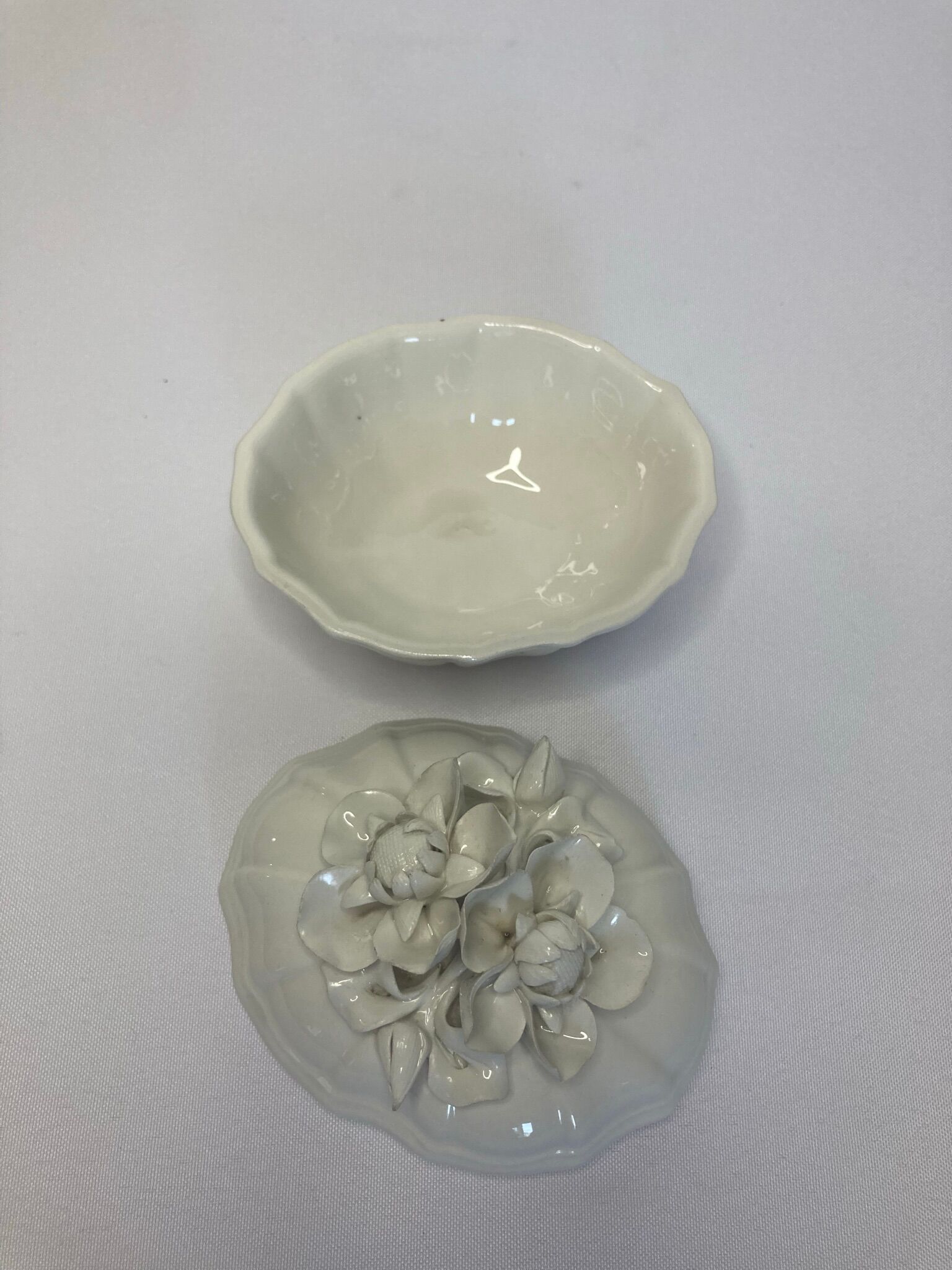 Old candy maker in white art nouveau slurry