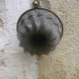 Old copper cake pan.