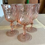 Verres à pied vintage
