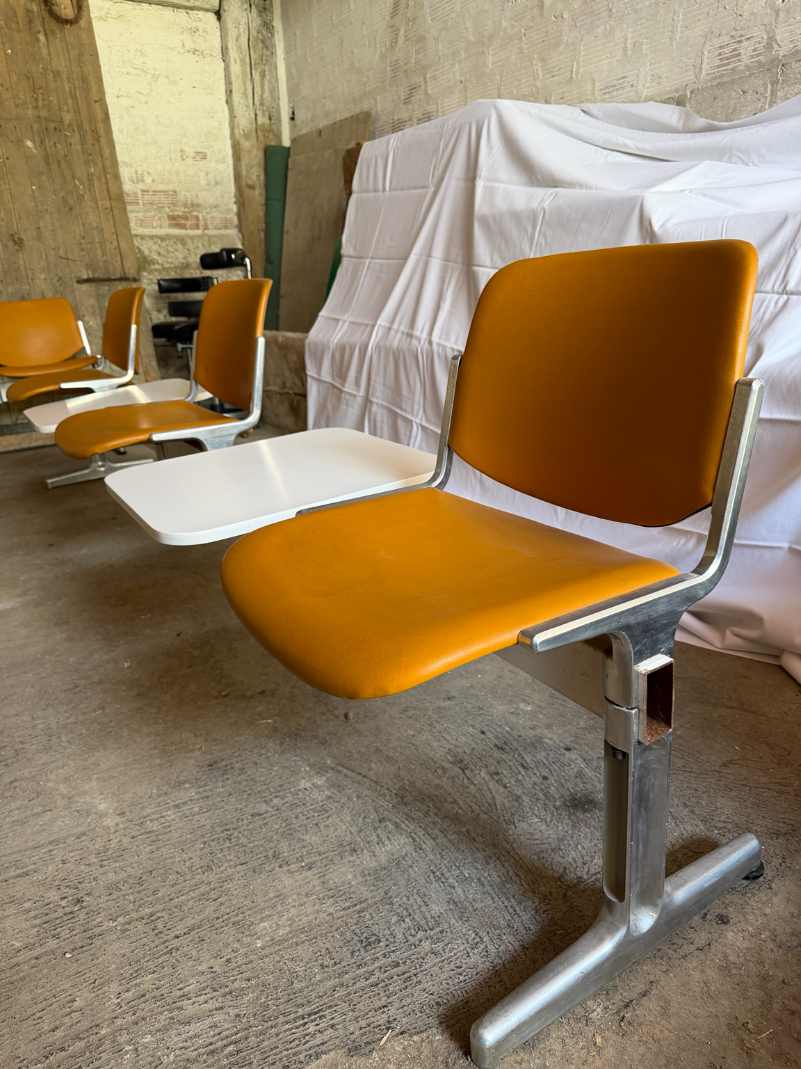 Vintage 3-seater waiting bench with integrated tables - 1970s