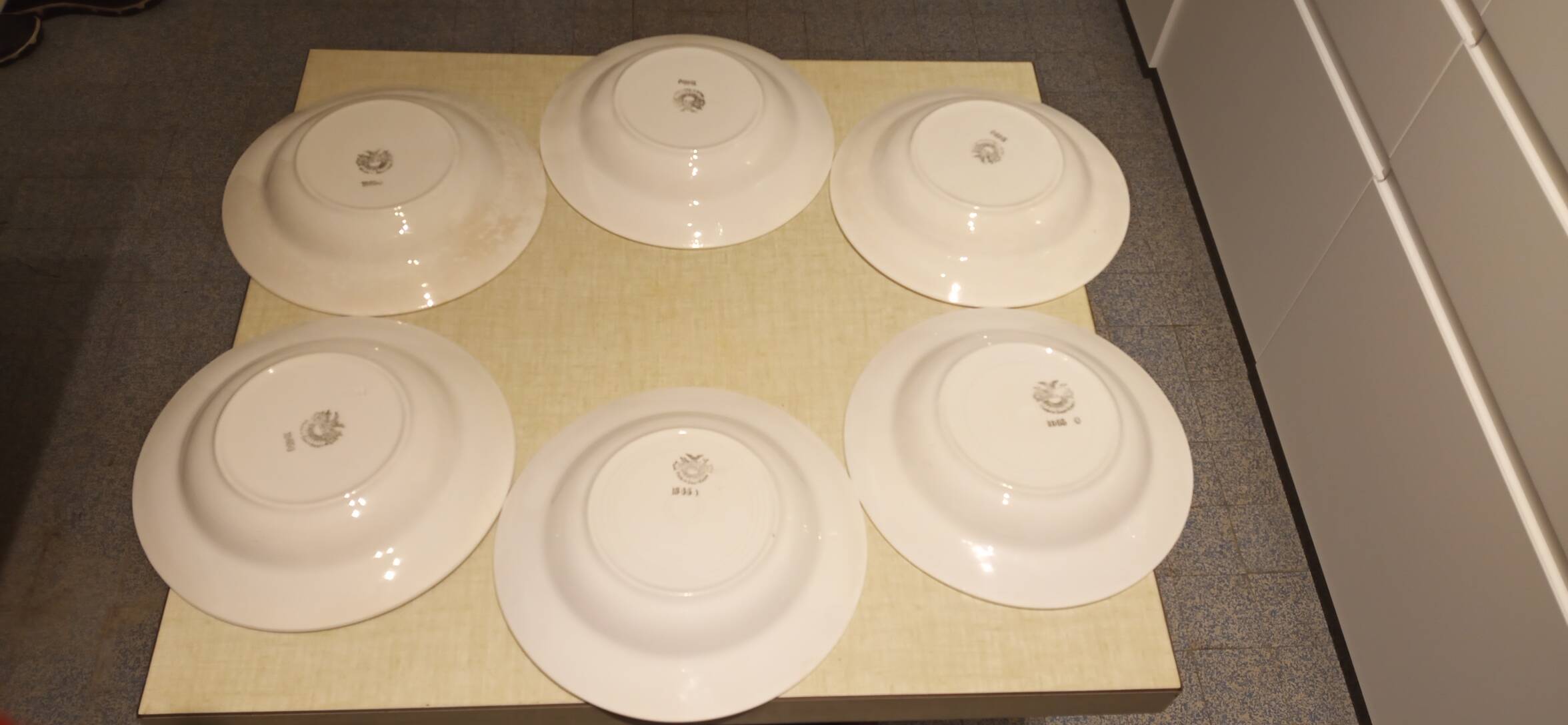 6 Villeroy & Boch art-deco soup plates