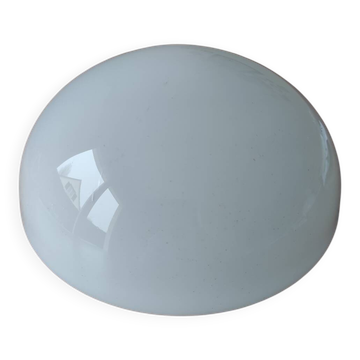 Abat-jour demi-globe  de grande taille en opaline blanche