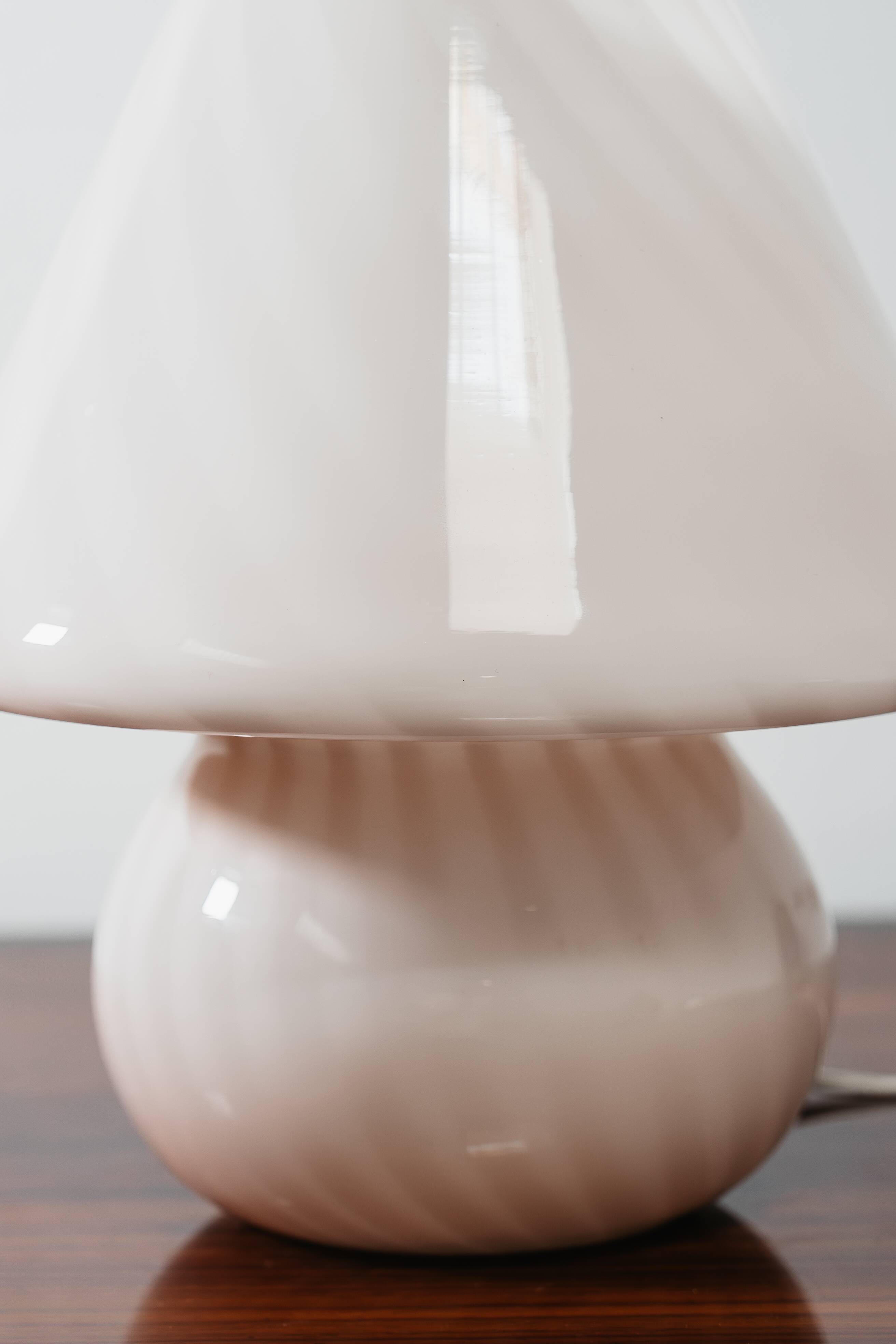 Grande Lampada Da Tavolo Murano Mushroom Rose 1970’s Design Pink Shade
