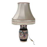 Porcelain lamp from Nanjing, China – Late nineteenth century