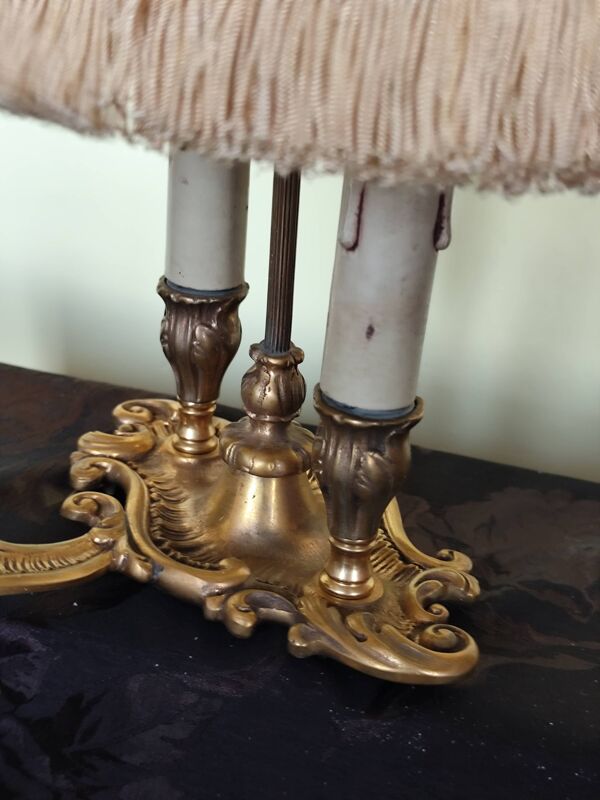 lampe bouillotte en bronze avec 2 feux et abat jour en tissus