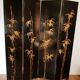 Lacquered screen with a horse pattern