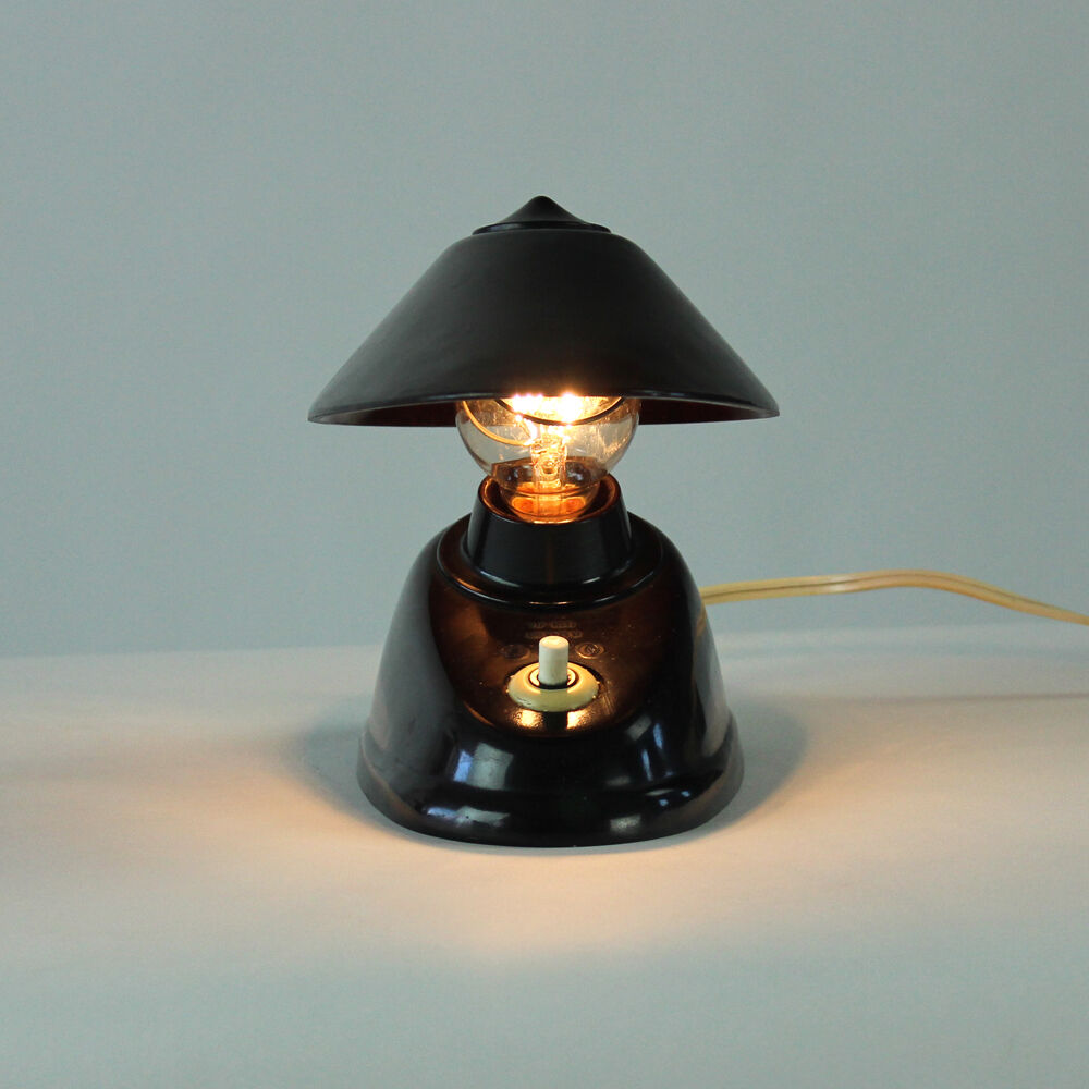 Brown bakelite lamp by Bauhaus team for ESC Zukov, 1930s