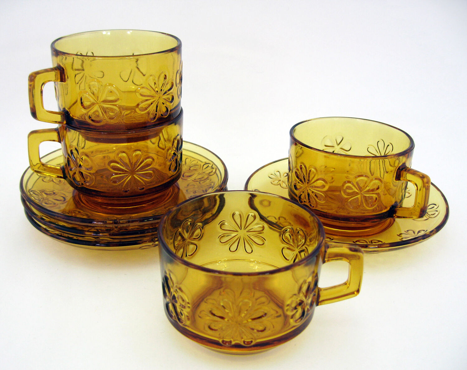 4 large amber yellow glass cups, floral décor, Daisy Vereco France, vintage 70s
