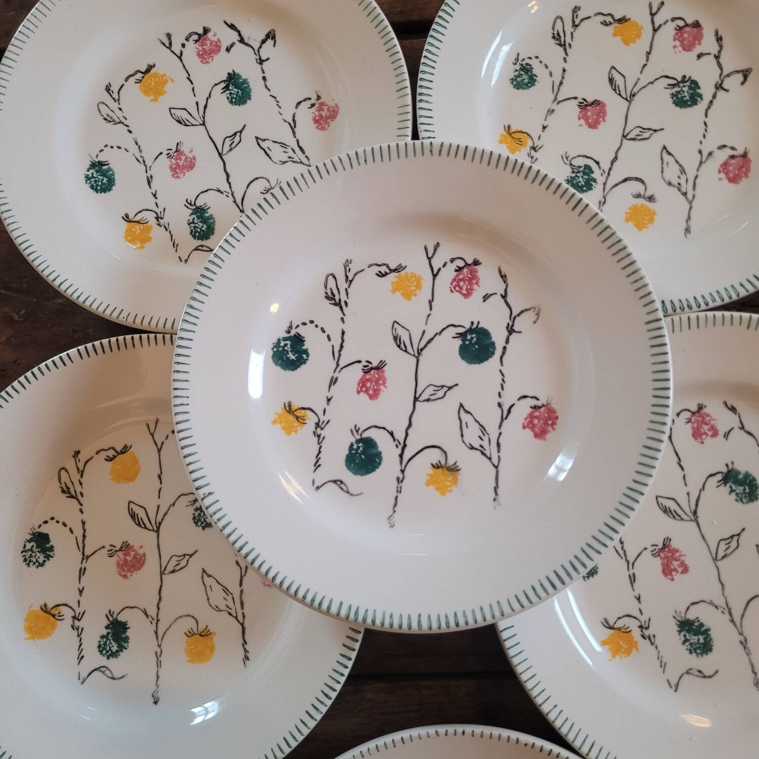 50s floral decorated earthenware dessert plates
